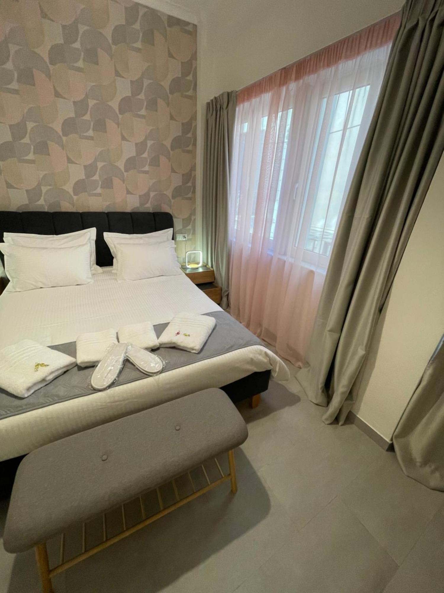 Compass Lofts Athens Apartment Екстериор снимка