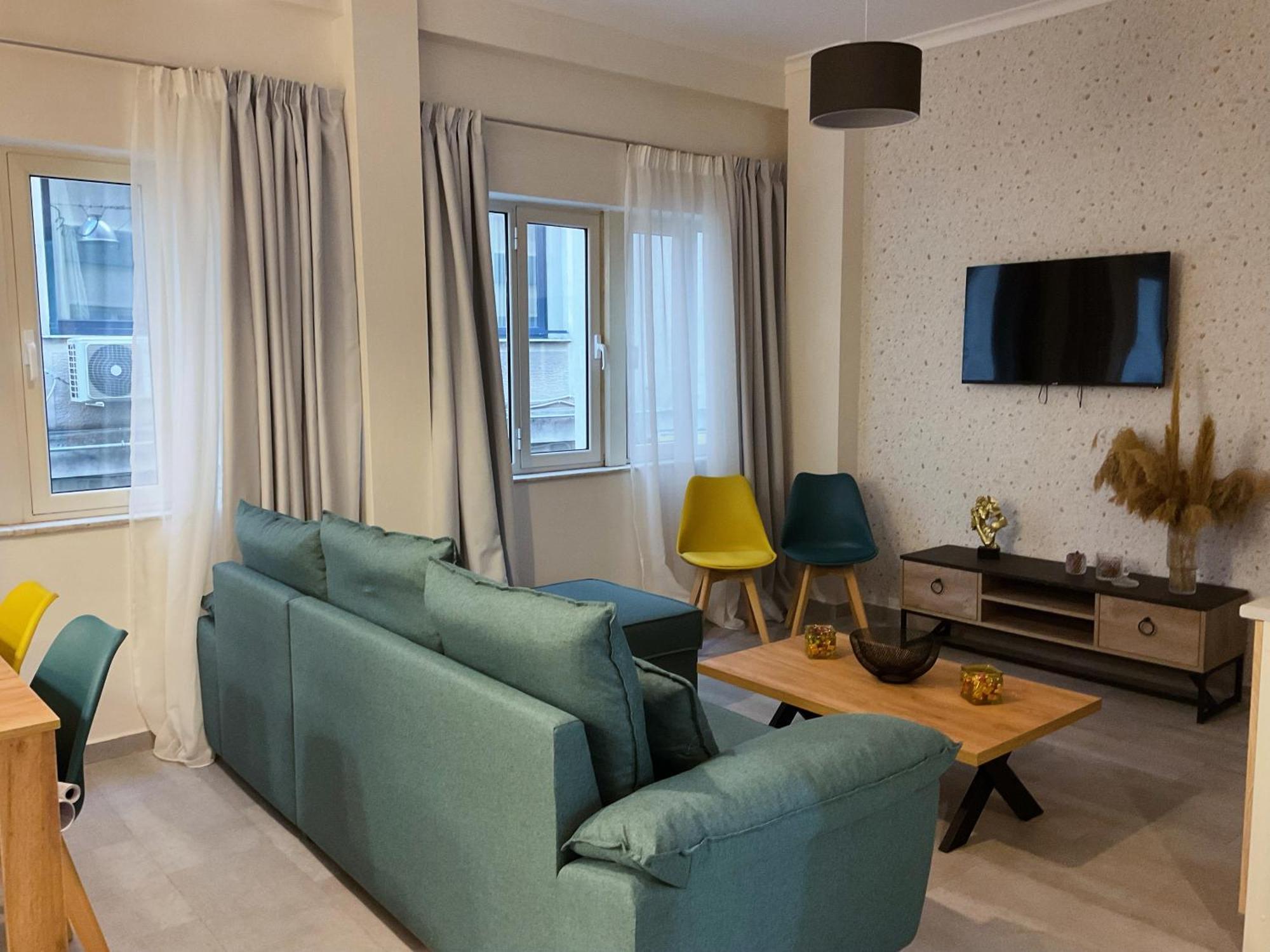 Compass Lofts Athens Apartment Екстериор снимка