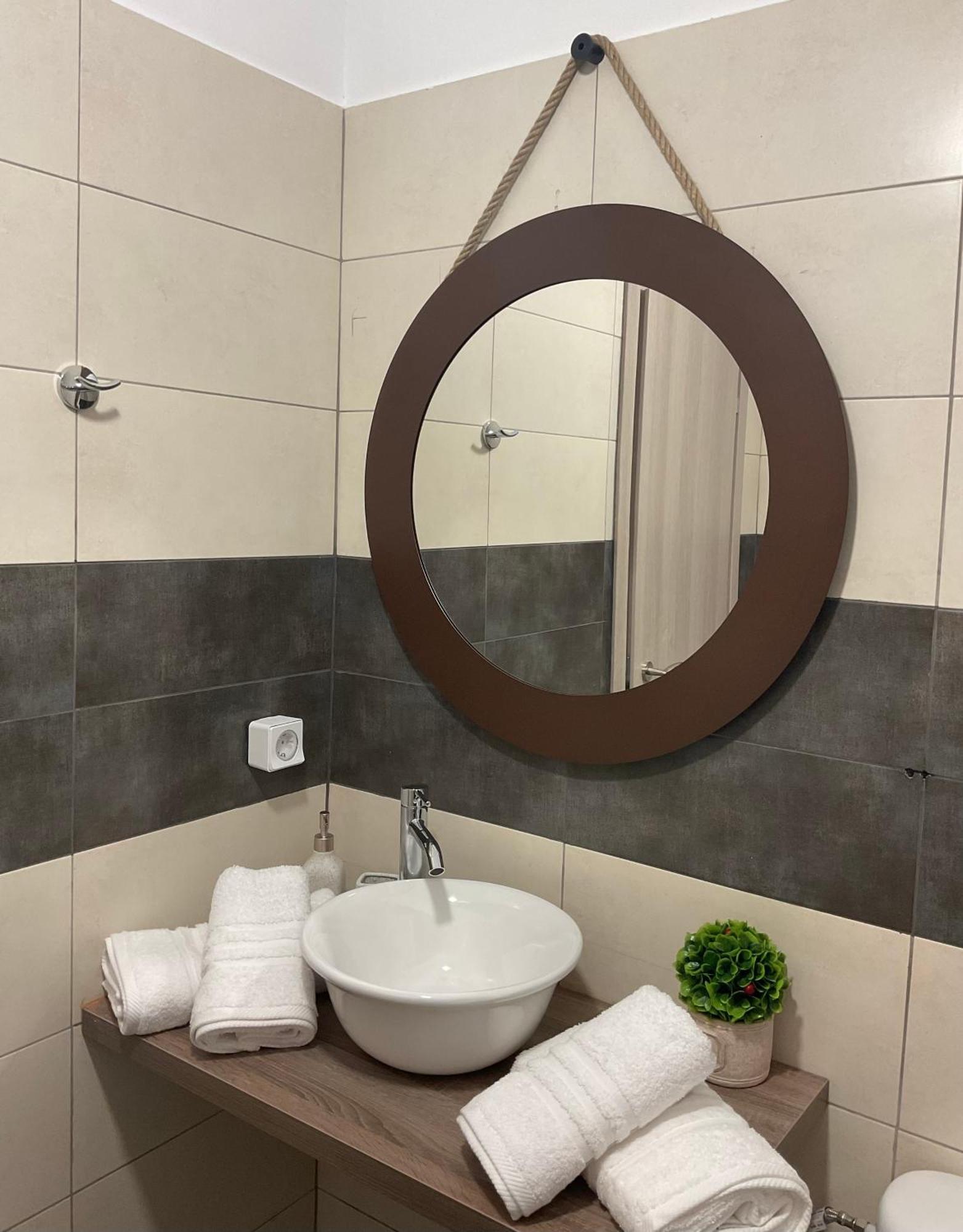 Compass Lofts Athens Apartment Екстериор снимка