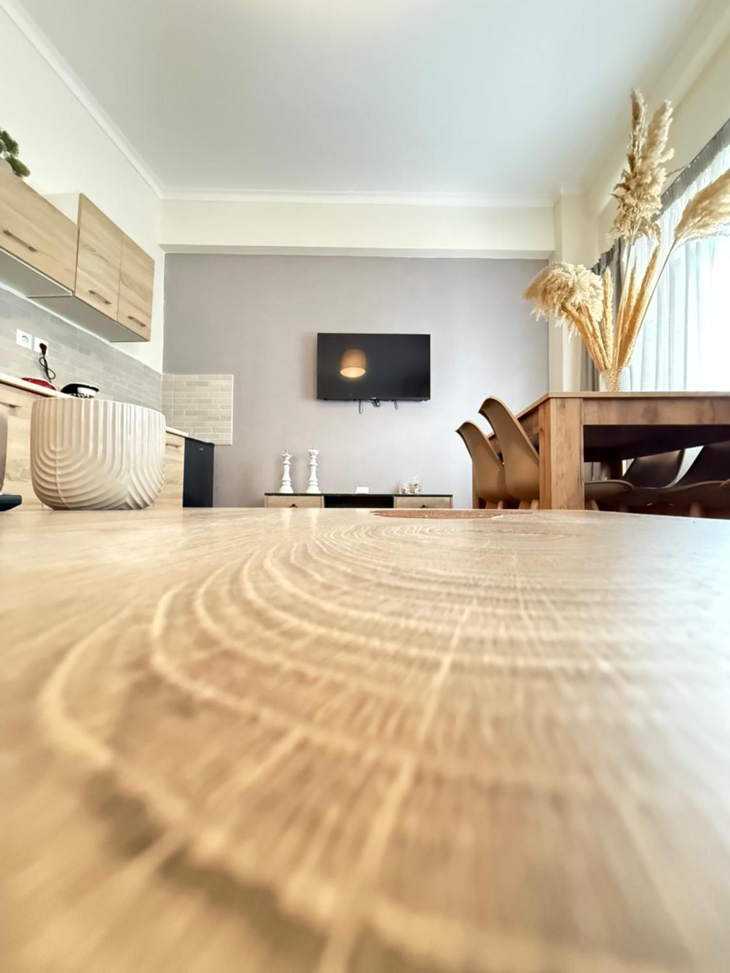 Compass Lofts Athens Apartment Екстериор снимка