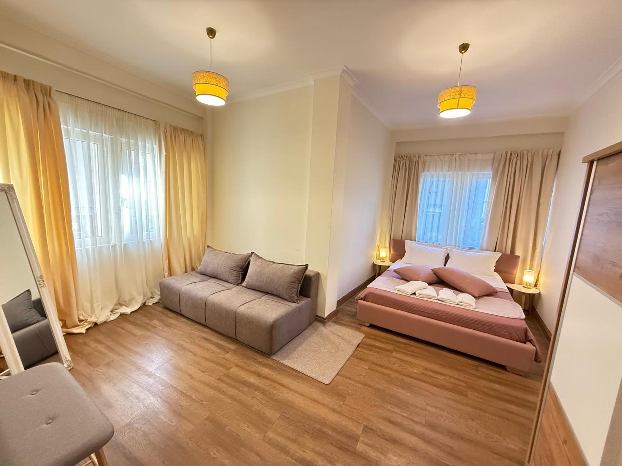 Compass Lofts Athens Apartment Екстериор снимка