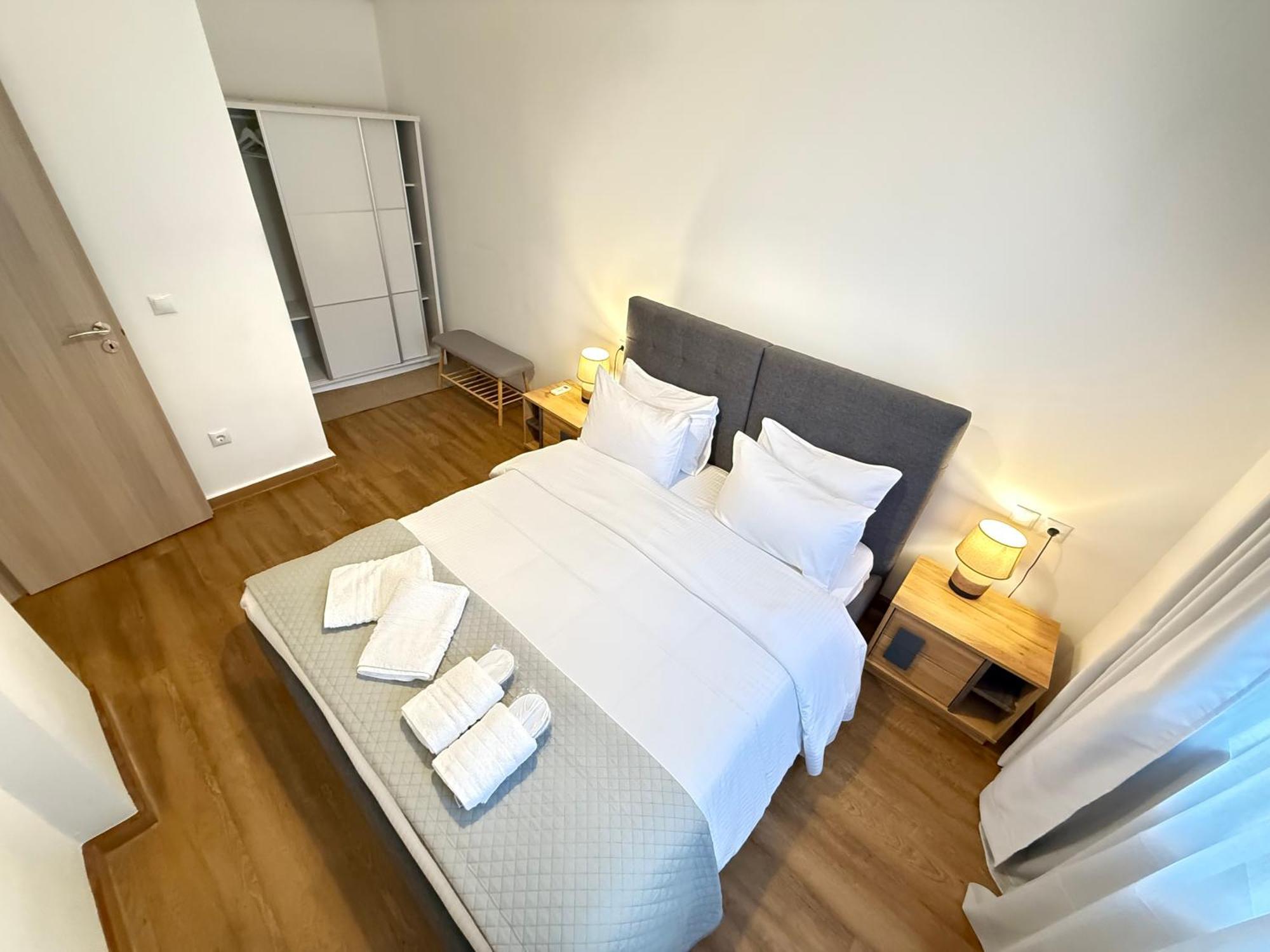 Compass Lofts Athens Apartment Екстериор снимка
