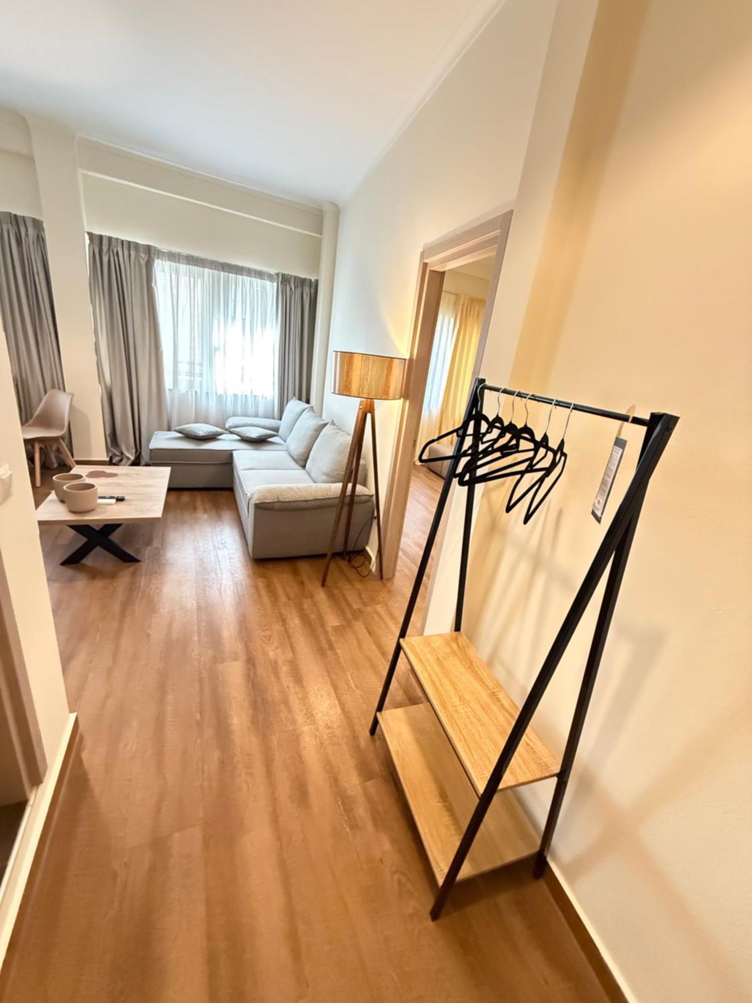 Compass Lofts Athens Apartment Екстериор снимка